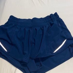 true navy hotty hot shorts